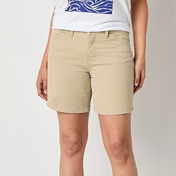 St. John’s Bay | 7” Bermuda Shorts in Beige Size 10P - Picture 1 of 7
